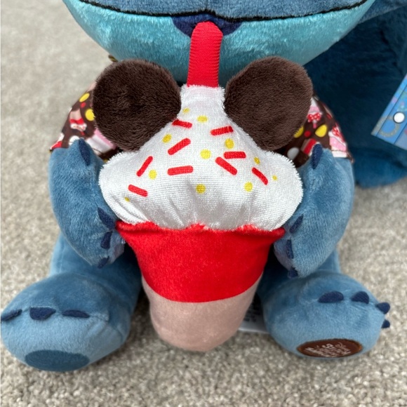 Disney Stitch attacks snacks Plush milkshake May limited run - Picture 3 of 9